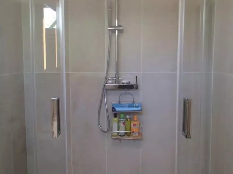 Aamiaismajoitus (B&B) Chambre D Hotes Les Pins