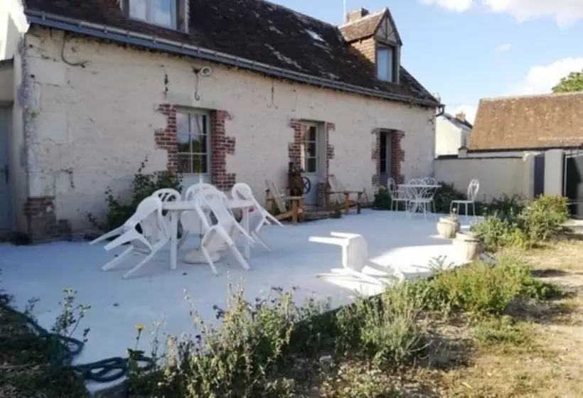 Aamiaismajoitus (B&B) Chambre D Hôte Monthodon