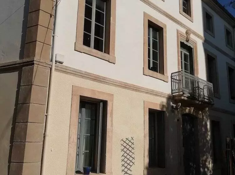 Aamiaismajoitus (B&B) Les Colonnades