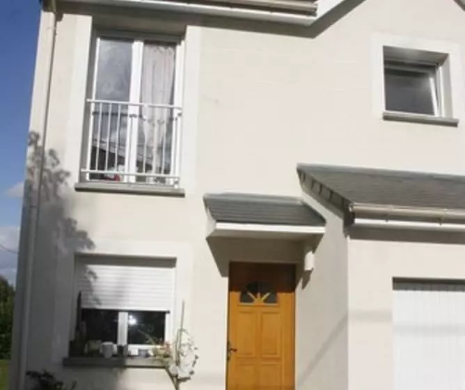 Aamiaismajoitus (B&B) Les Petits Déjeuners De Flo