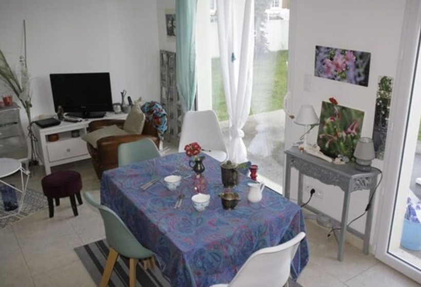 צימר Les Petits Déjeuners De Flo