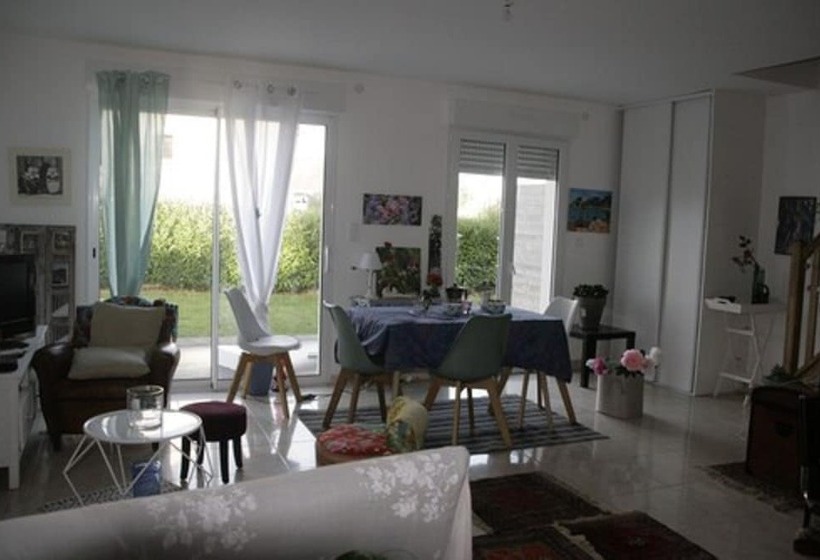 צימר Les Petits Déjeuners De Flo