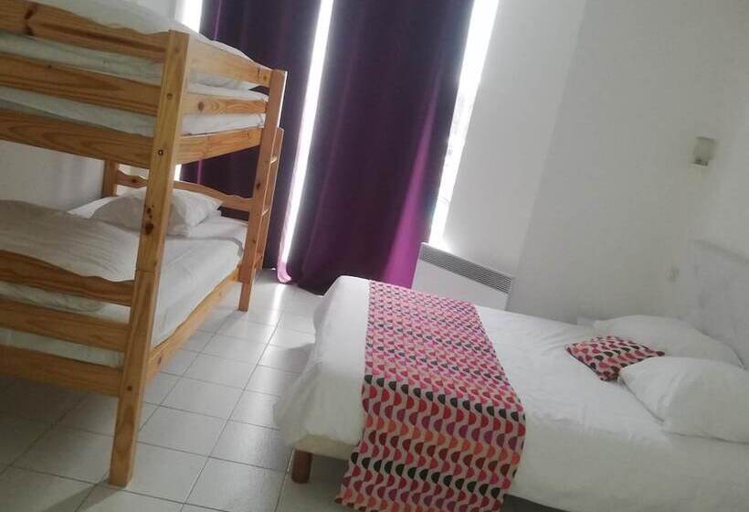 בית מלון כפרי La Cle