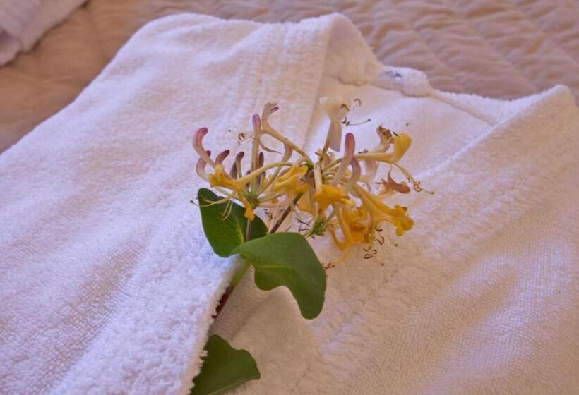 Отель Mare E Monti Hôtel De Charme