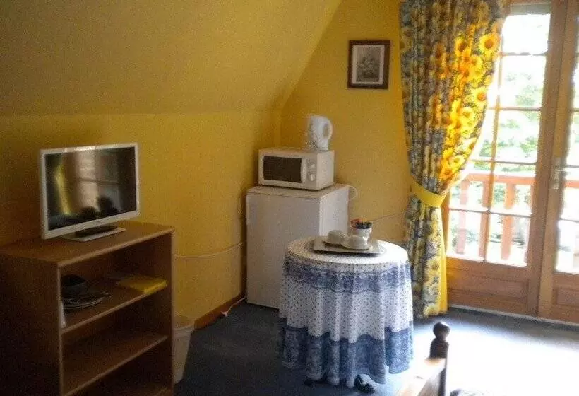 ペンション Bed & Breakfast