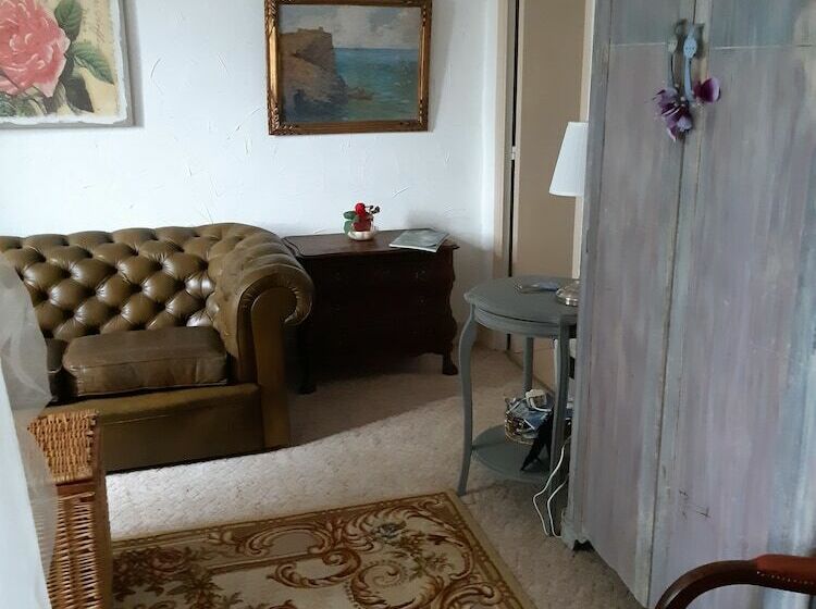 Пансион Le Clos Sainte Anne