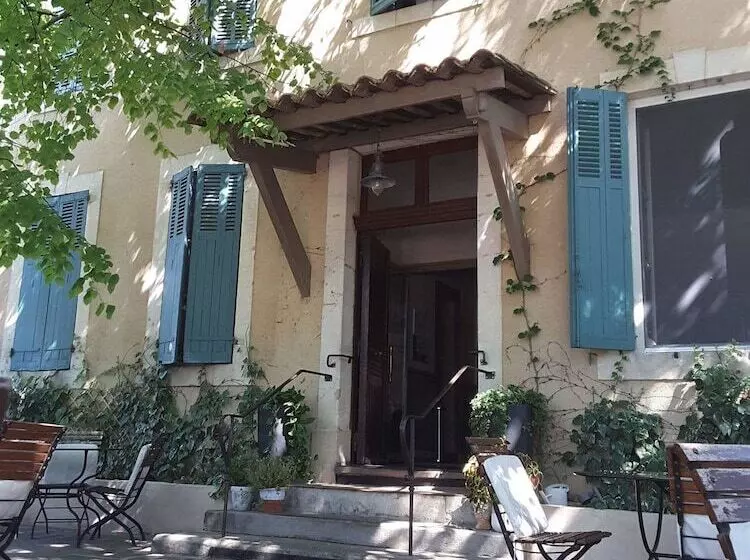 Aamiaismajoitus (B&B) L'auberge Des Tilleuls