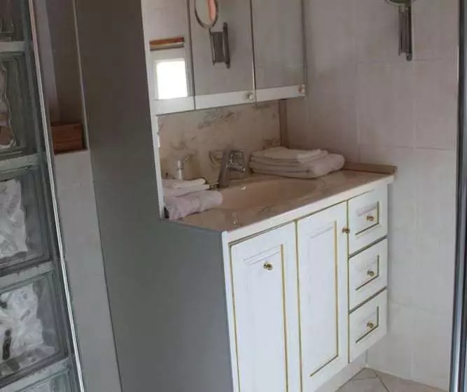 Aamiaismajoitus (B&B) Les Agnates