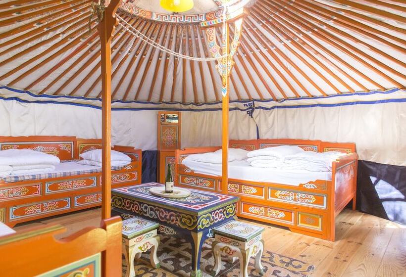 Bed and Breakfast Rando Yourte