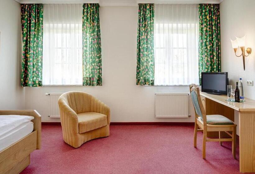 Отель Pfaubräu