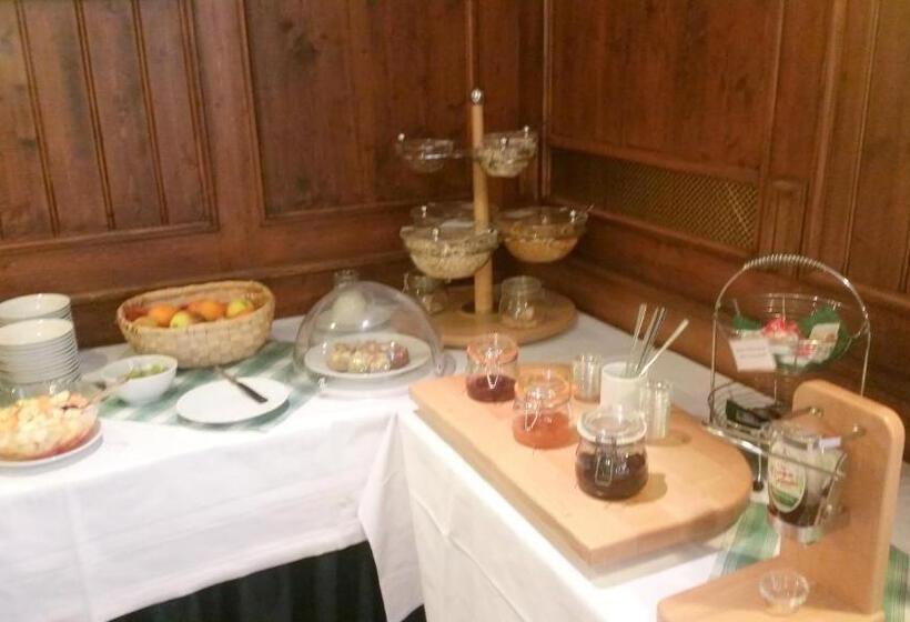 Отель Pfaubräu