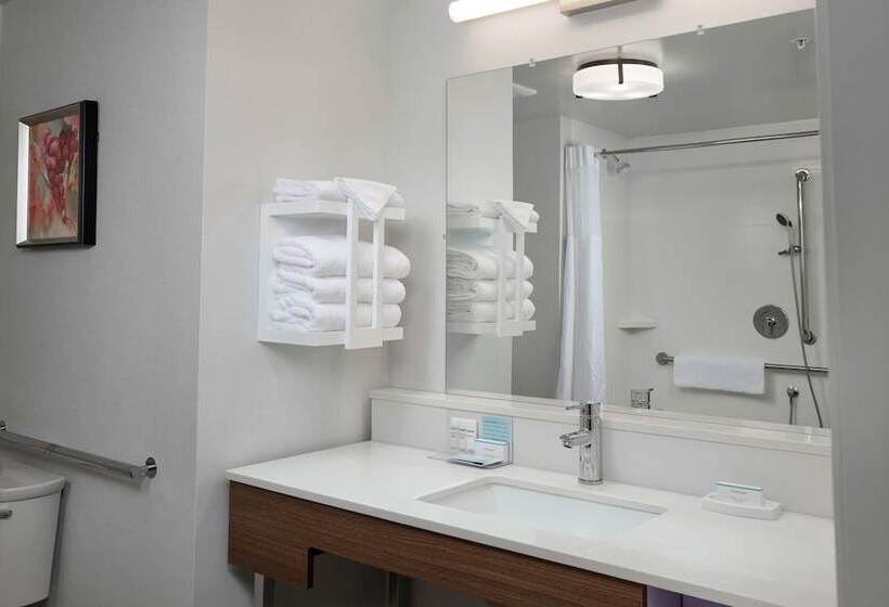 Отель Hampton Inn Sherwood Portland