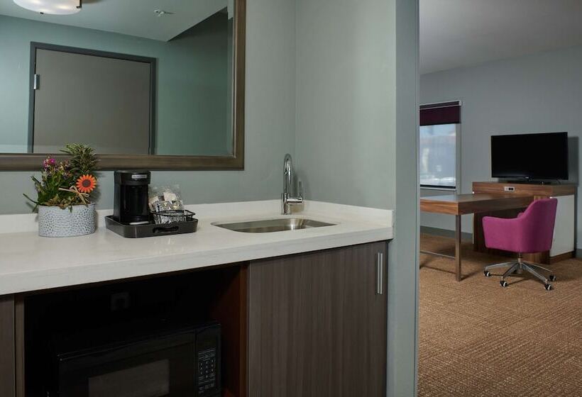 Отель Hampton Inn Sherwood Portland