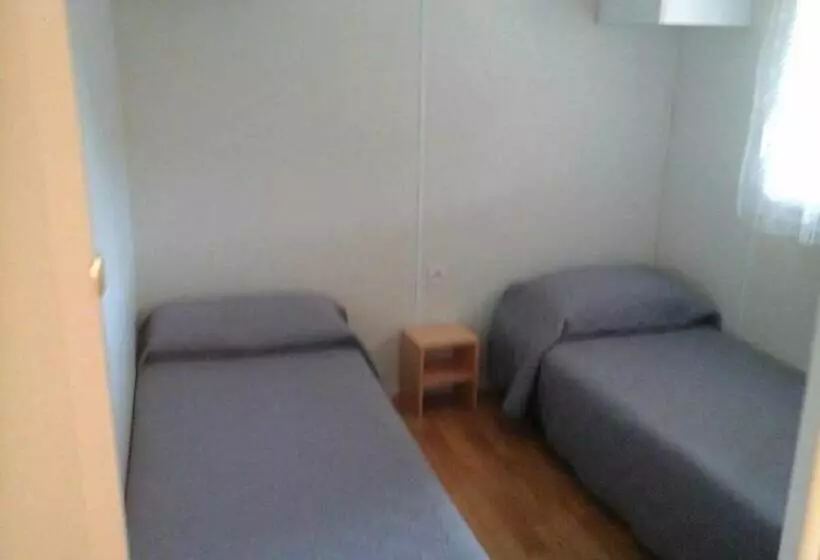 Hotelli Mobile Home A Saliva