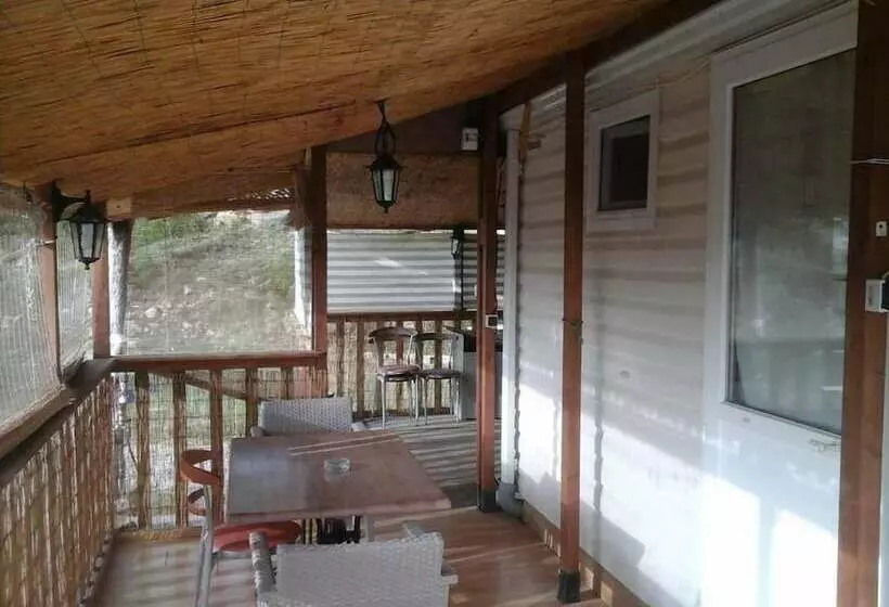 Hotelli Mobile Home A Saliva