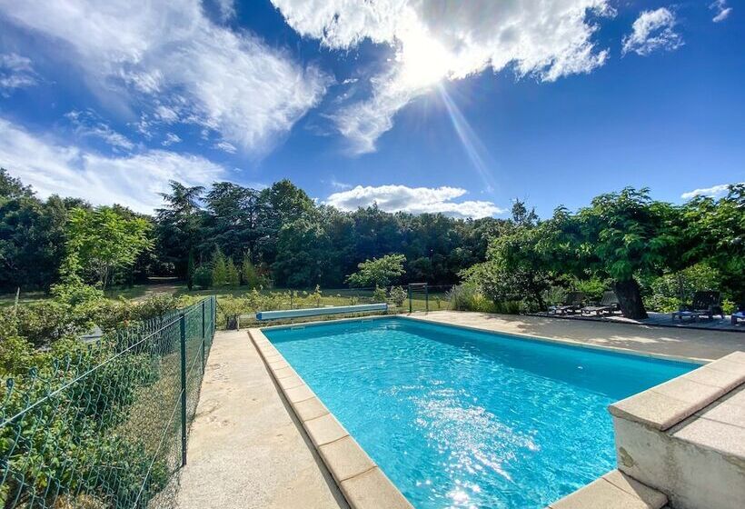 בית מלון כפרי Domaine En Terre Happy