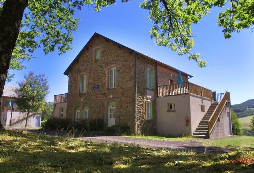 فندق Vvf Cantal Salers Vendes