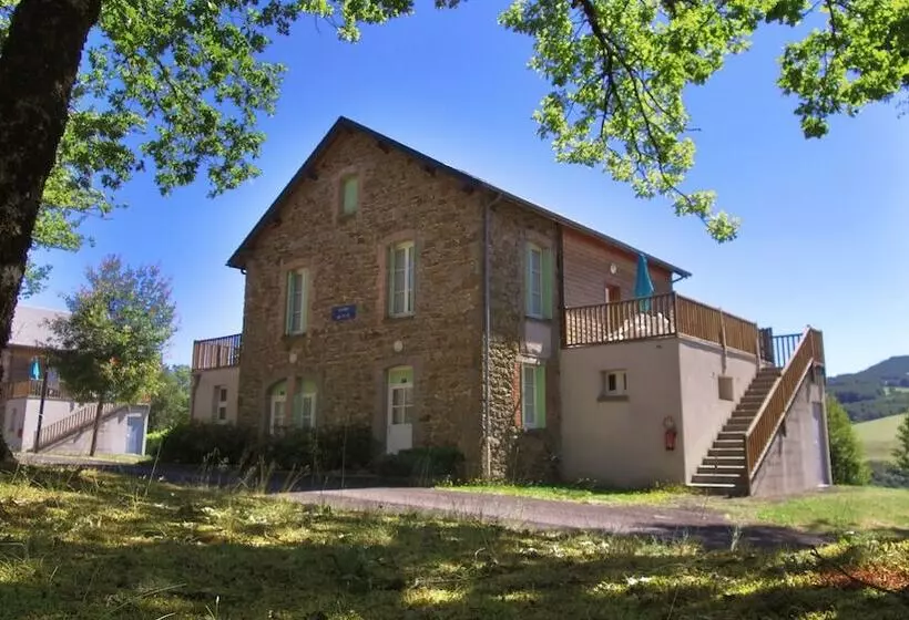 Hotelli Vvf Cantal Salers Vendes