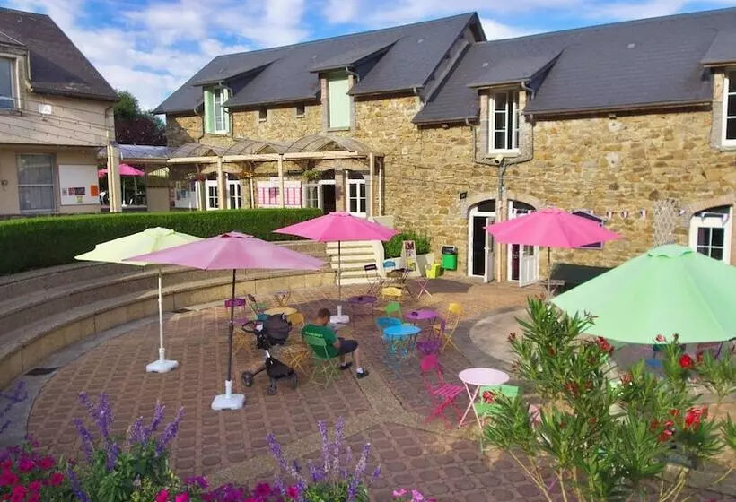 Hotelli Vvf Cantal Salers Vendes