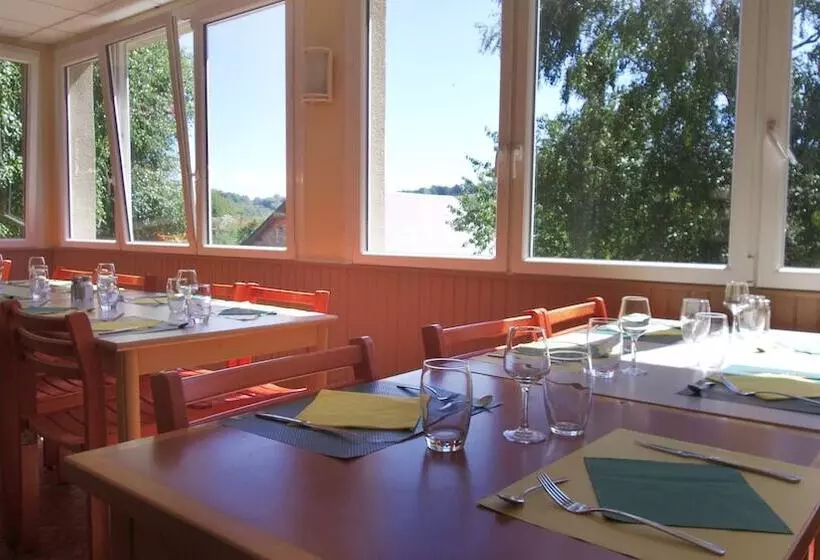 Hotelli Vvf Cantal Salers Vendes