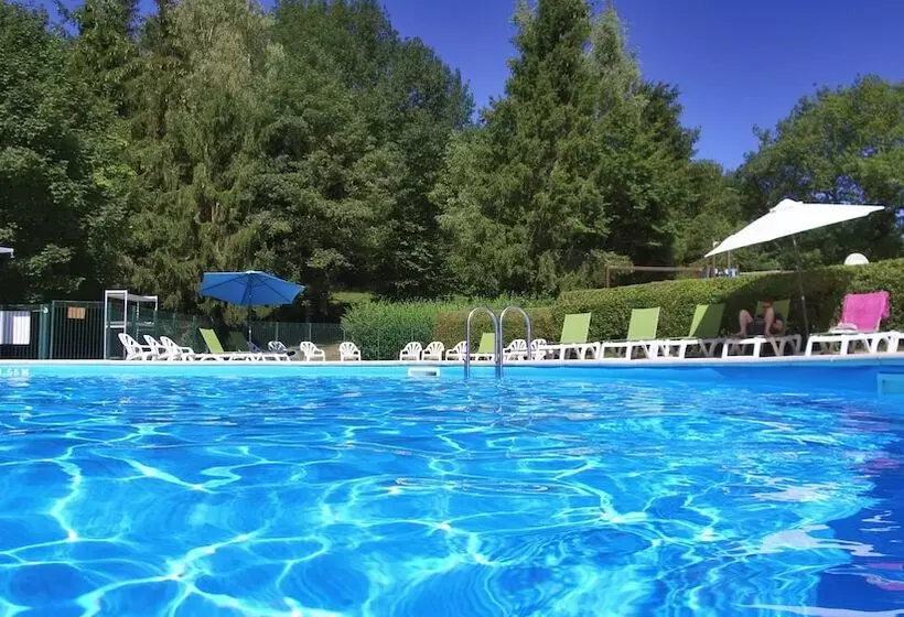 Hotelli Vvf Cantal Salers Vendes