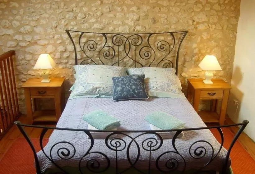 La Garconniere, Manoir De Longeveau