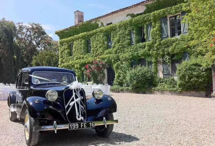 La Garconniere, Manoir De Longeveau