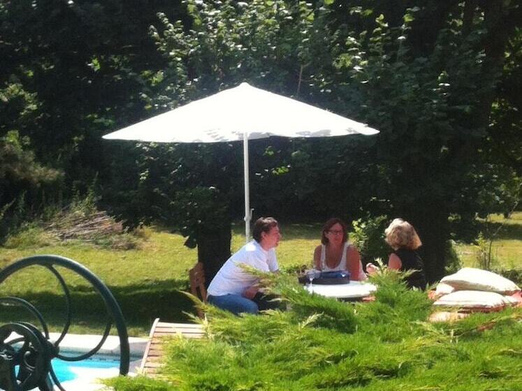 ペンション Chez Françoise Et Michel Piscine