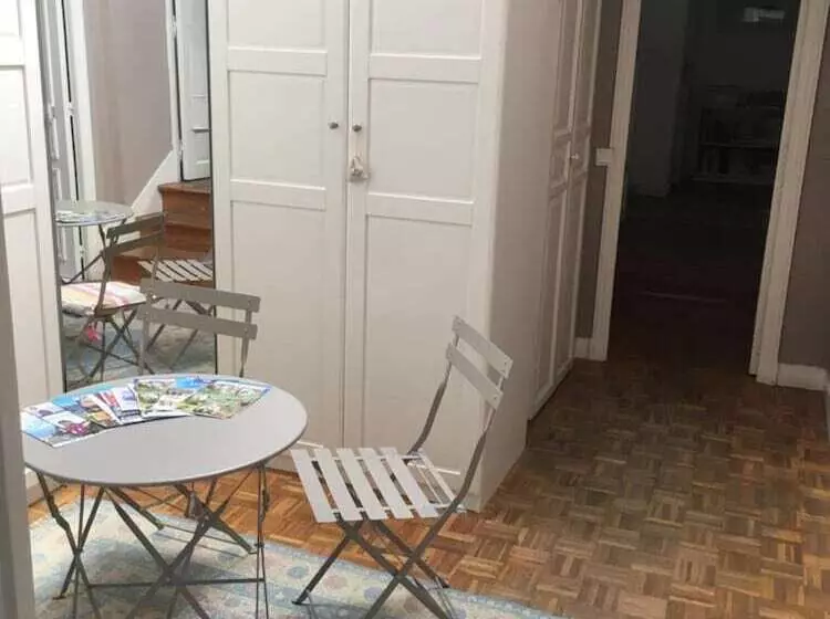 Majatalo Chez Françoise Et Michel Piscine