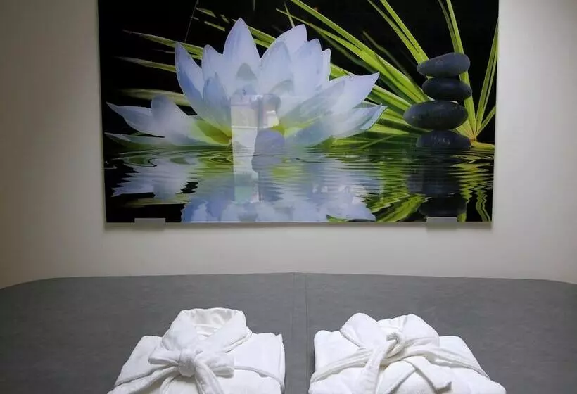 Majatalo Les Nuits Envoutées