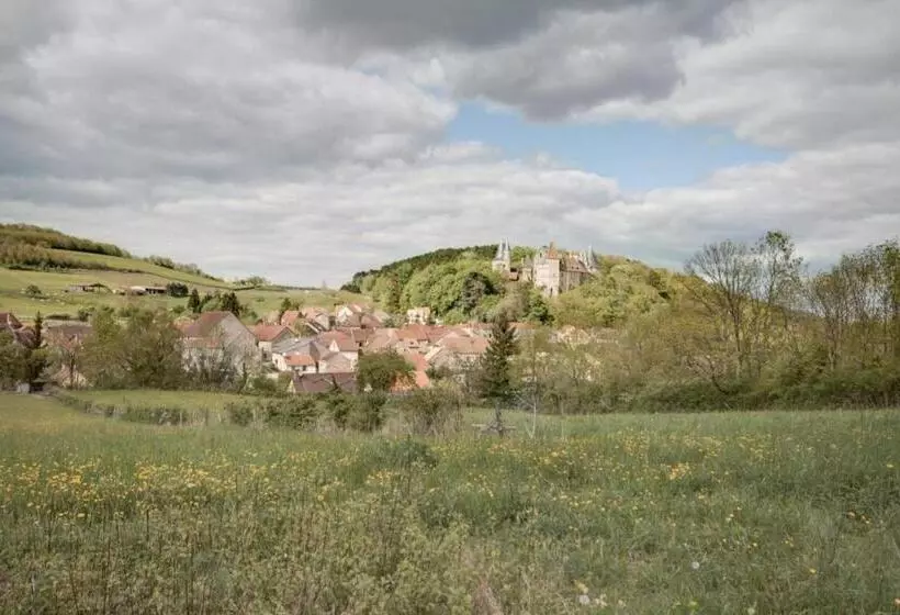 Majatalo Logis De L'orme