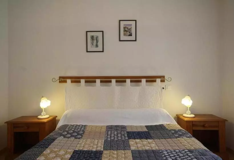 Majatalo Logis De L'orme