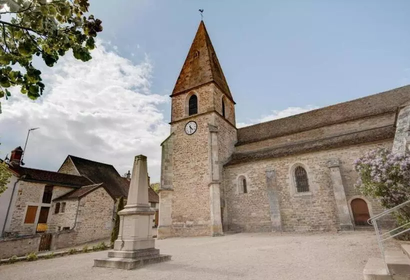 Majatalo Logis De L'orme