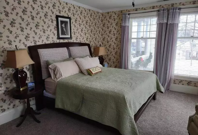 The Nordic Pineapple Bed And Breakfast