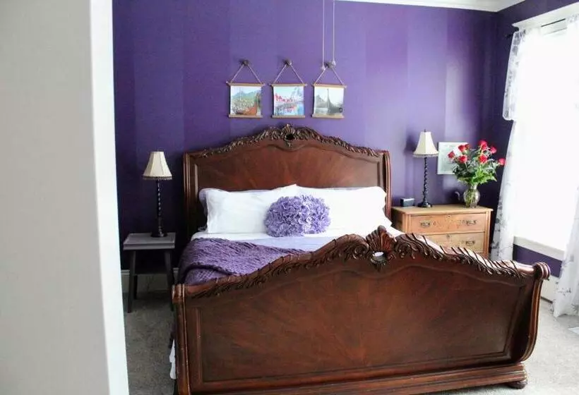 The Nordic Pineapple Bed And Breakfast