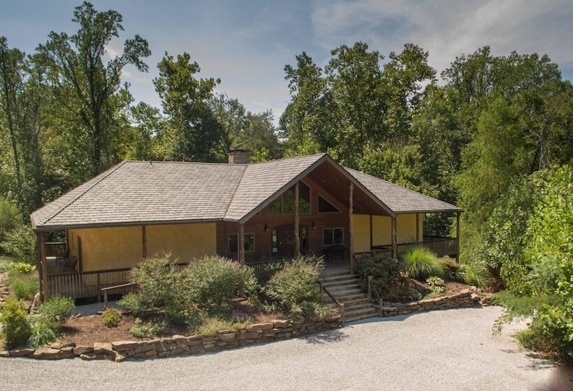 ベッドアンドブレックファースト Makanda Inn