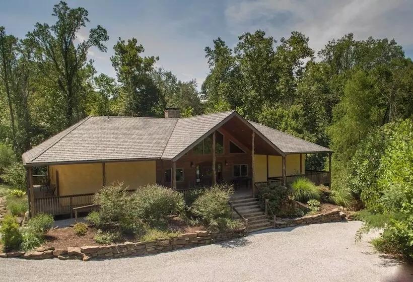 Aamiaismajoitus (B&B) Makanda Inn