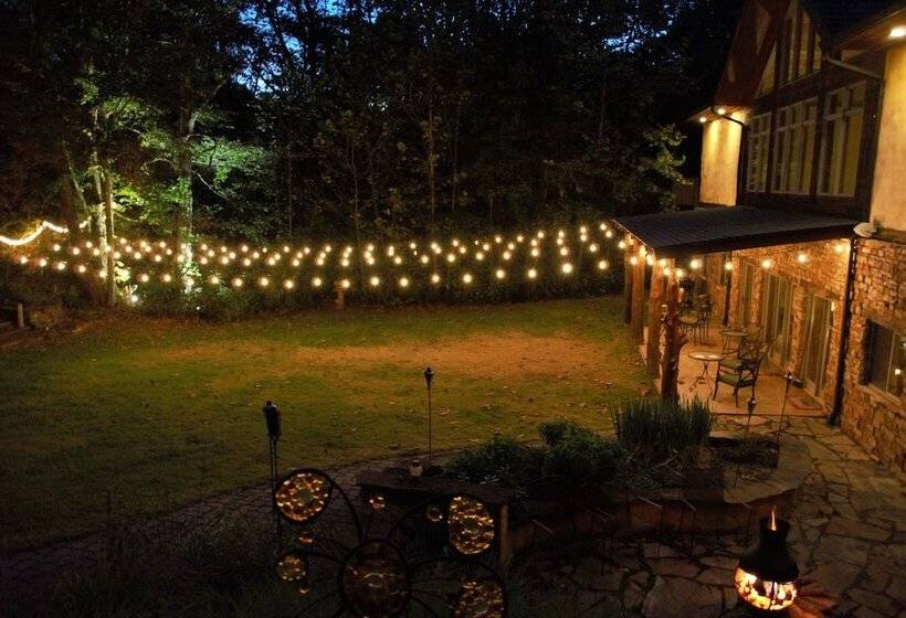 ベッドアンドブレックファースト Makanda Inn