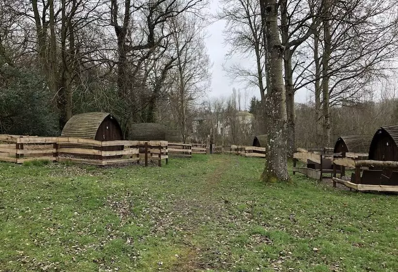 Edinburgh Cabin Camping