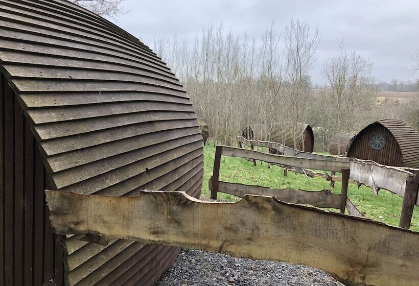 Edinburgh Cabin Camping