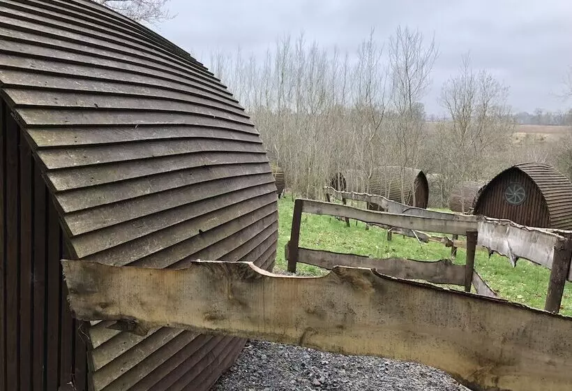 Edinburgh Cabin Camping