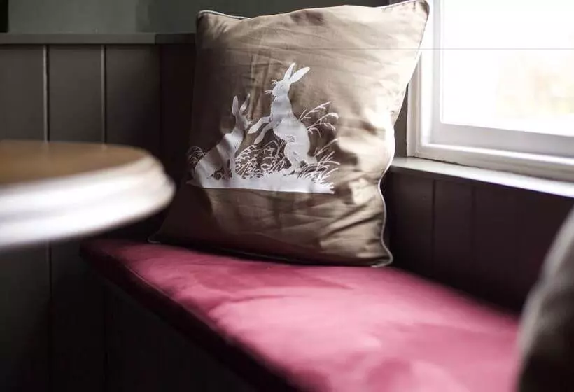 簡易ホテル The Kings Arms