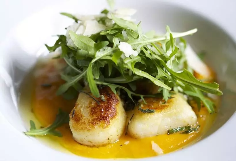 簡易ホテル The Kings Arms