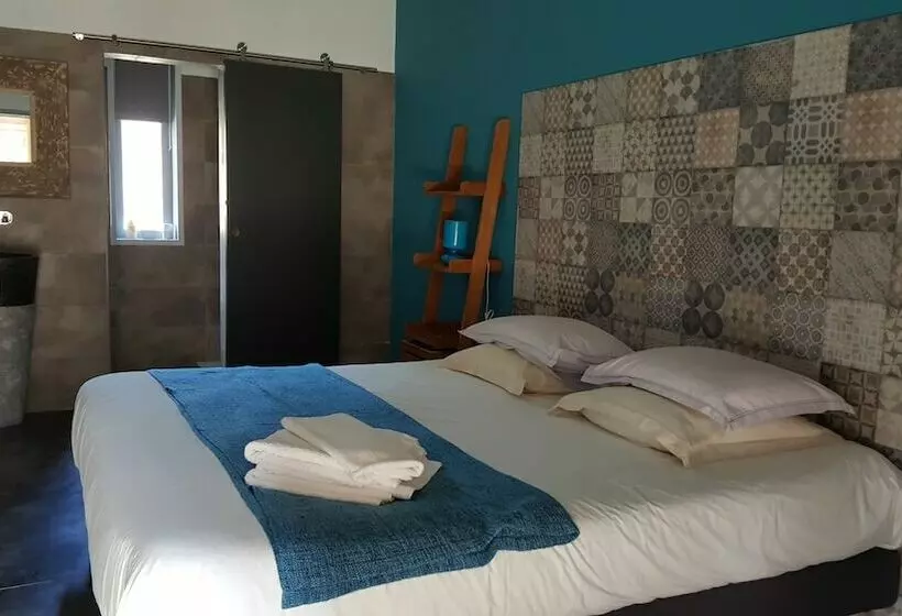 Hotelli Ascosa  Aventure