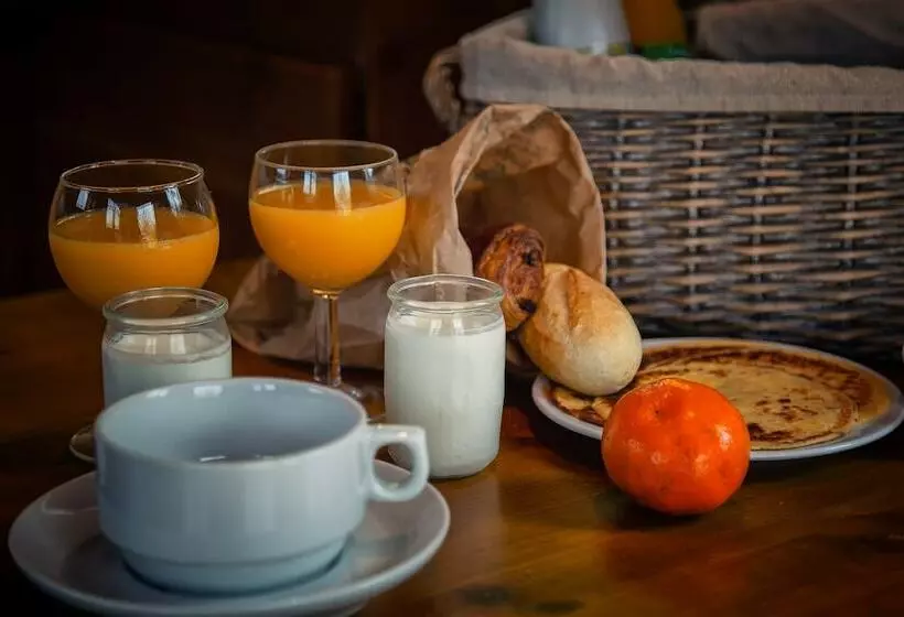 Hotelli Carré D'etoiles Paleine