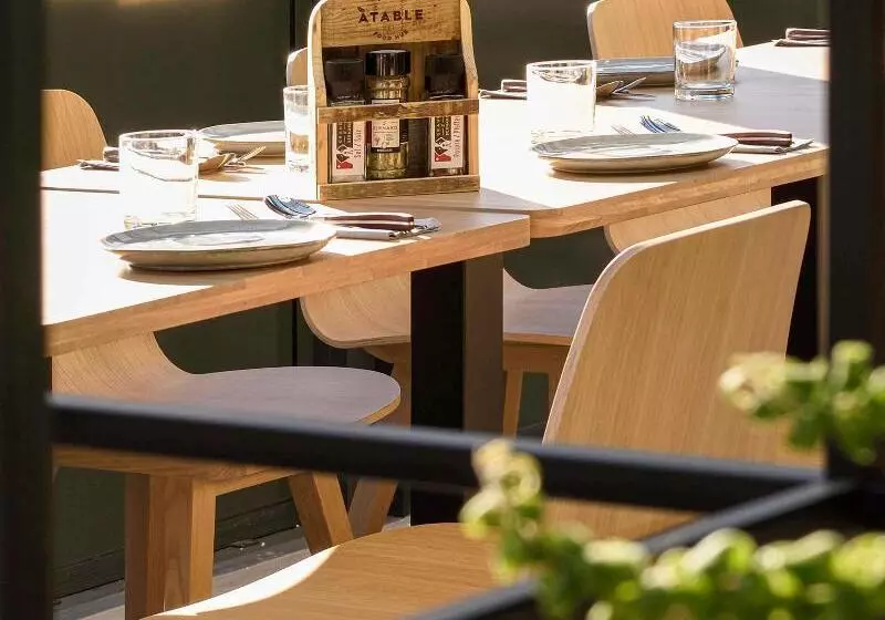 Hotelli Nonanteneuf Appart Hôtel Sierre   Self Check In