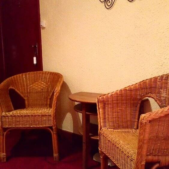 فندق La Roseraie