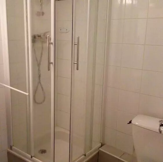 ホテル La Roseraie