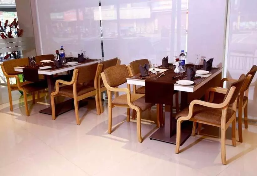 Hotelli Panacea Ventures