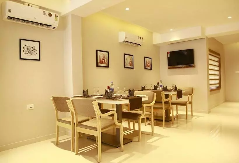 Hotelli Panacea Ventures